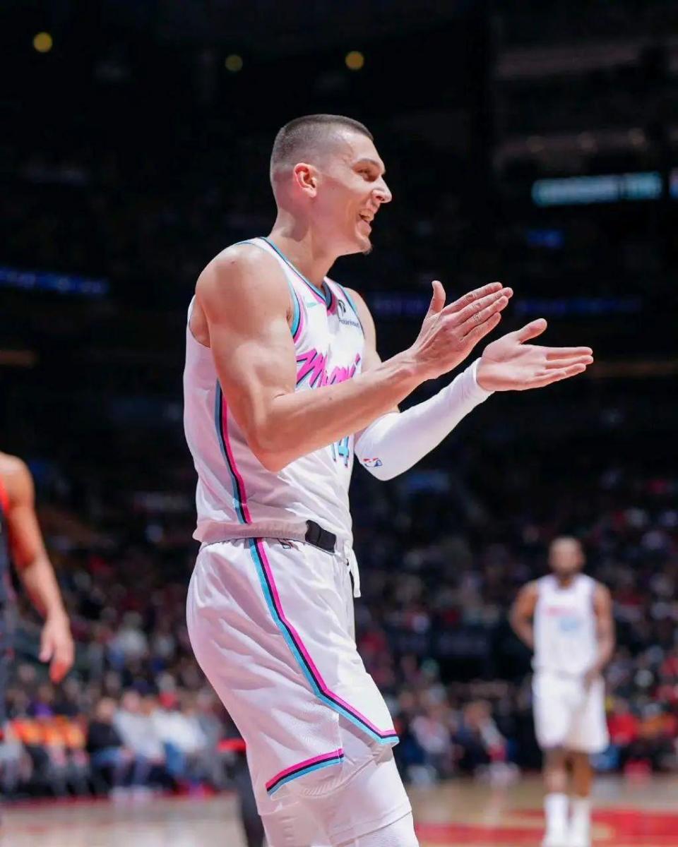 猛龙险胜球队未来可期，威金斯关键表现点燃全场！